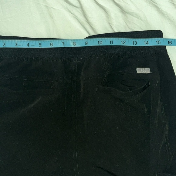 FIGS Men’s Pant, Technical Collection, 7 Pocket, Black, Size Medium - Picture 6 of 11